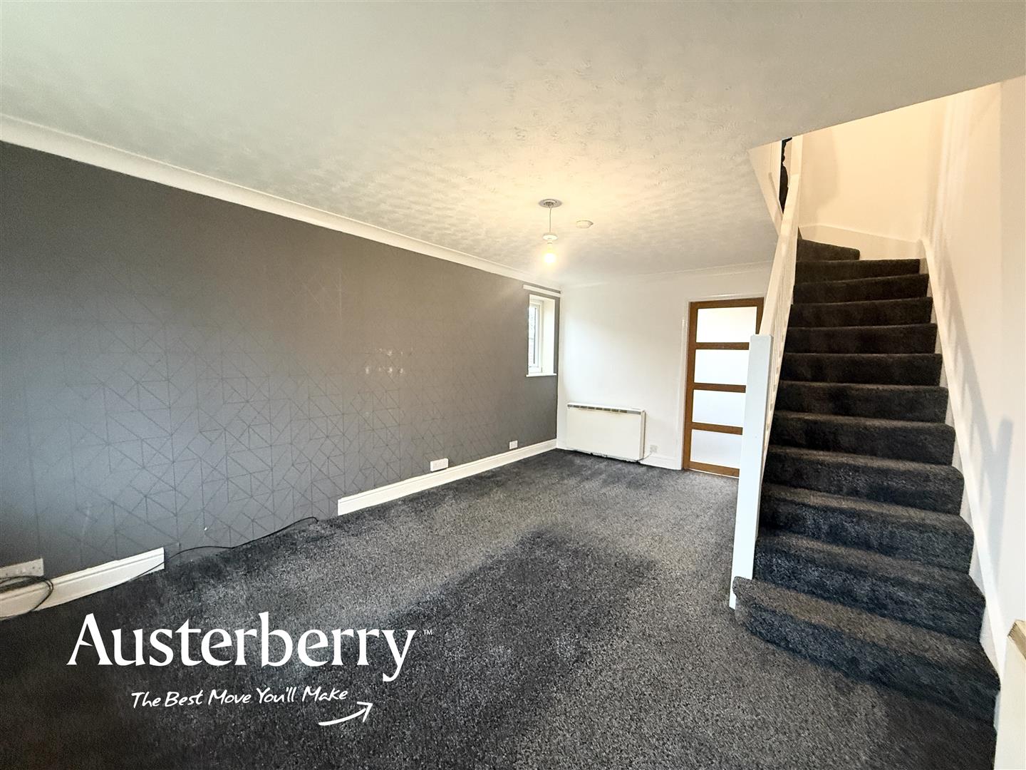 2 bed property in Corina Way, Stoke-On-Trent